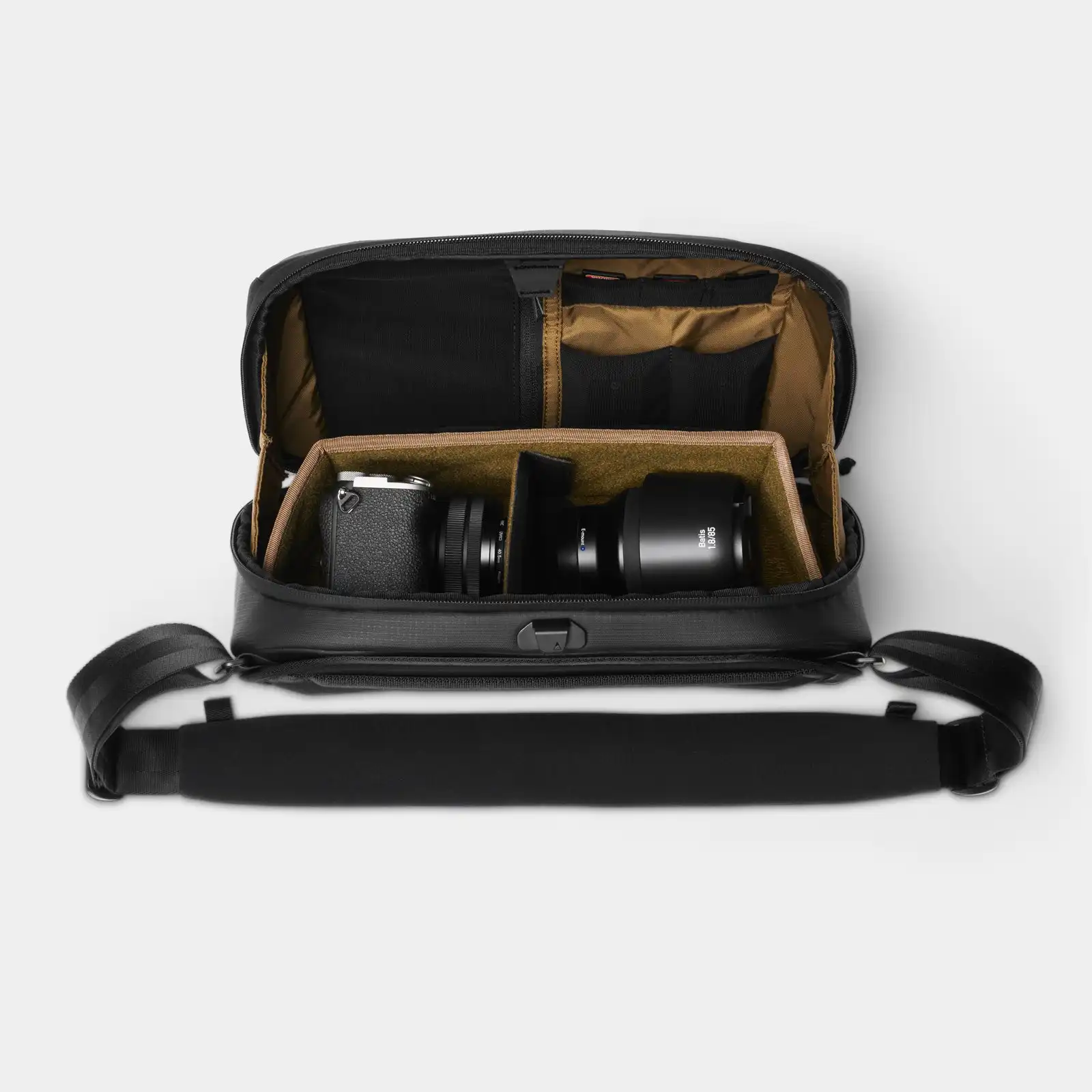 Alternative view of McKinnon Camera Sling 8L