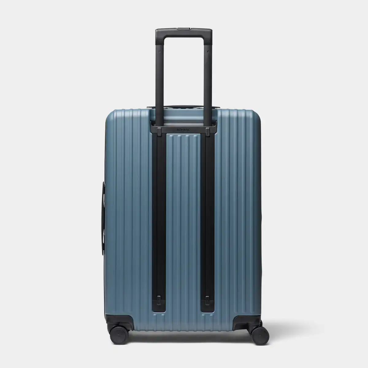 Alternative view of Method Luggage Check-In Medium
